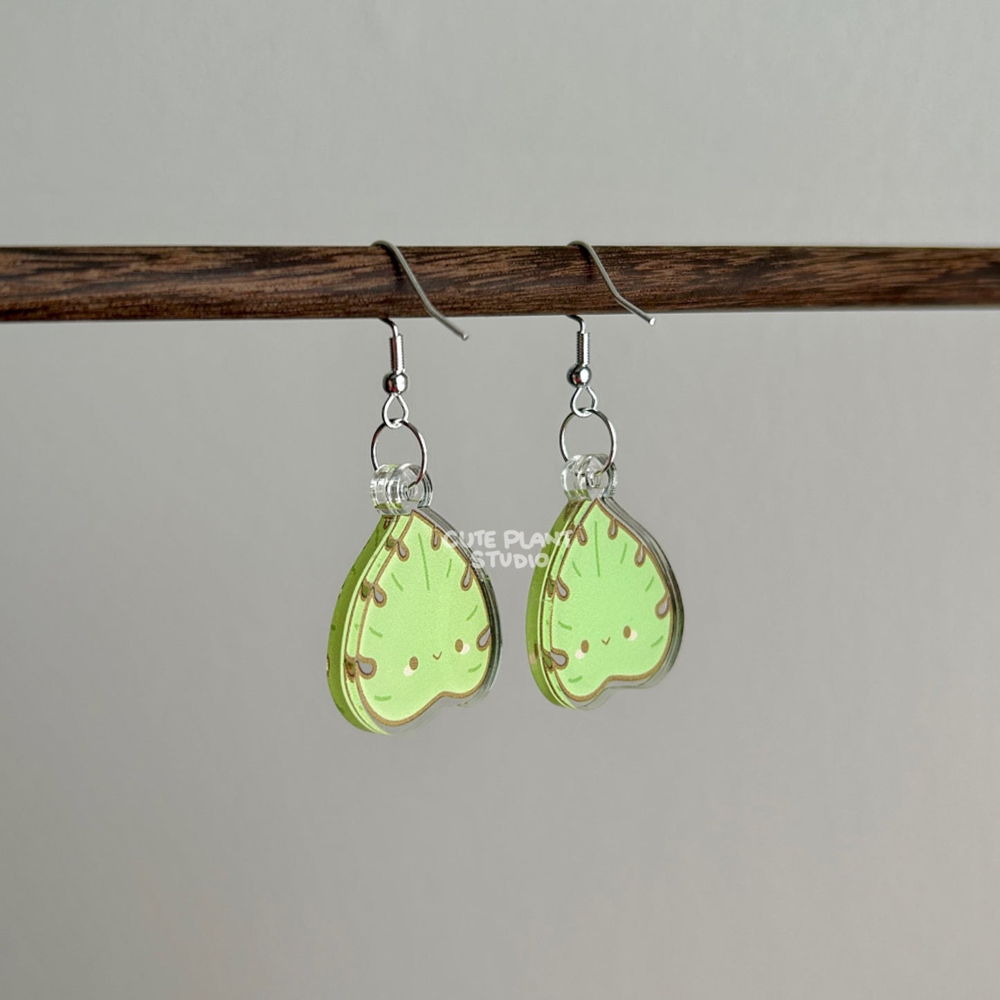 Classic Monstera Earrings