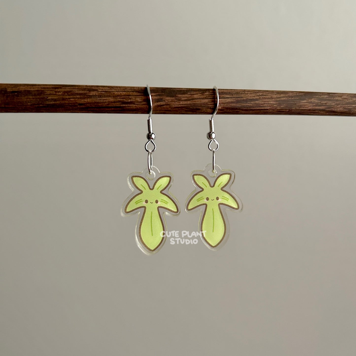 Philodendron Green Earrings