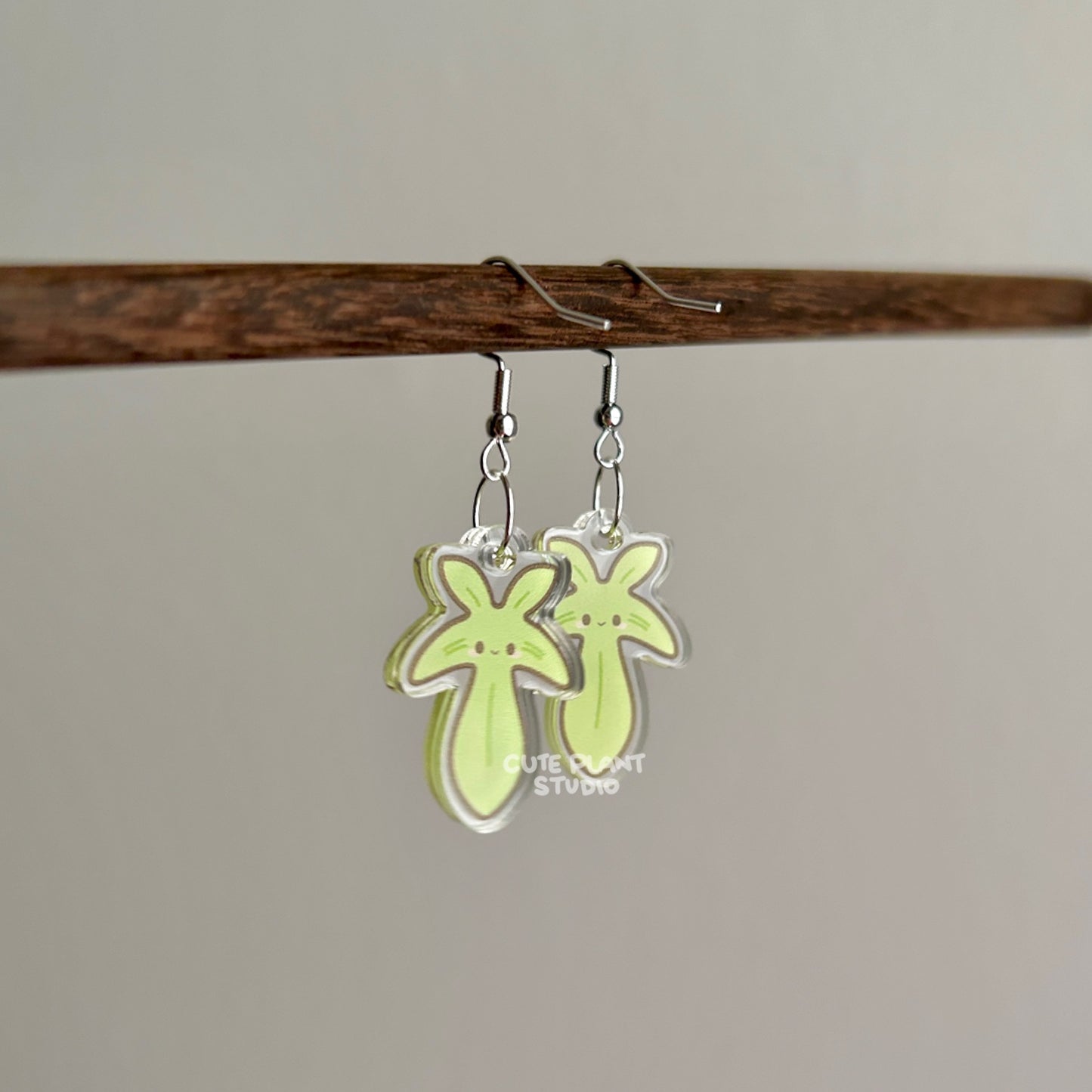 Philodendron Green Earrings