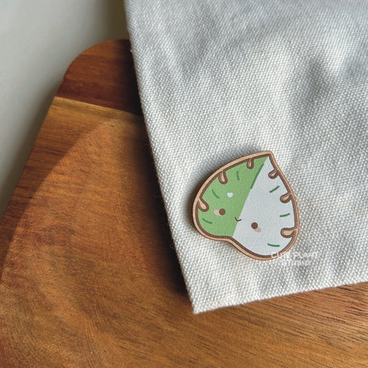Monstera Albo Wooden Pin