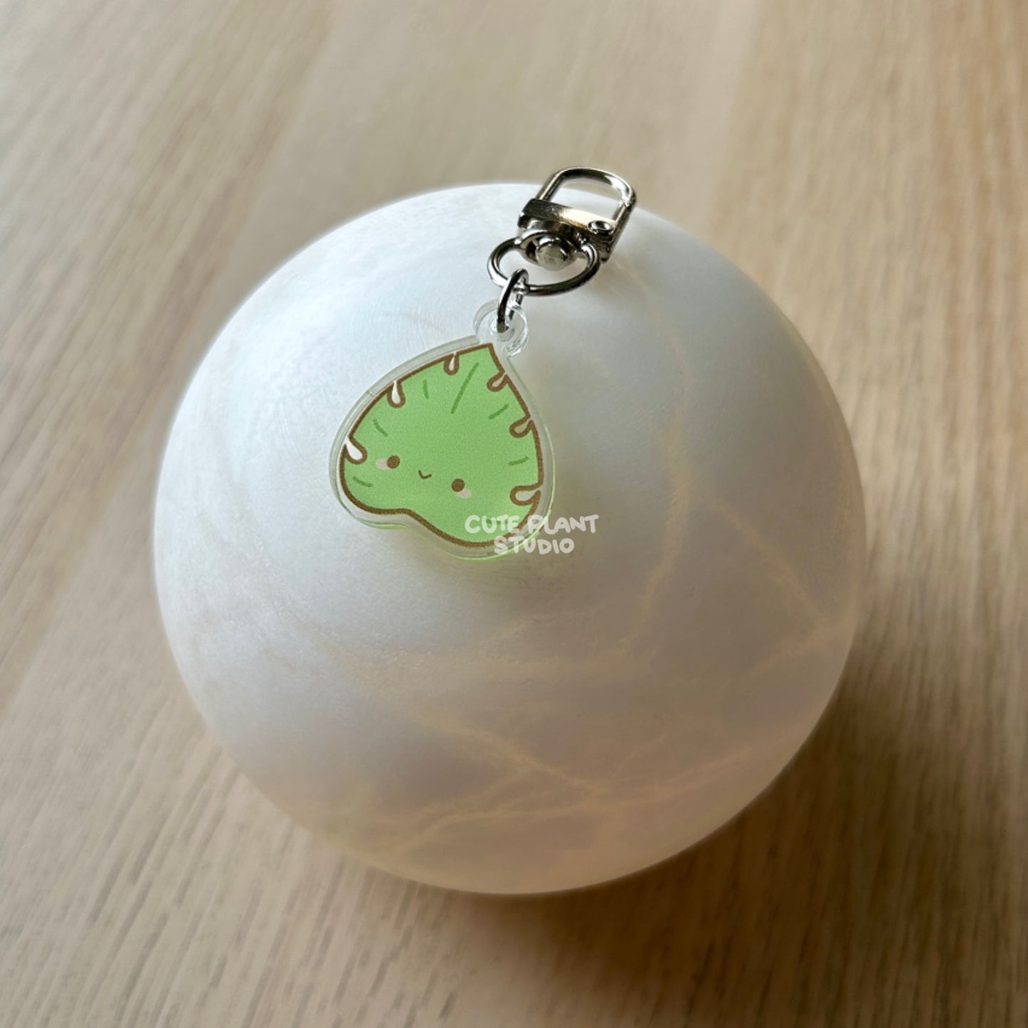 Classic Monstera Keychain